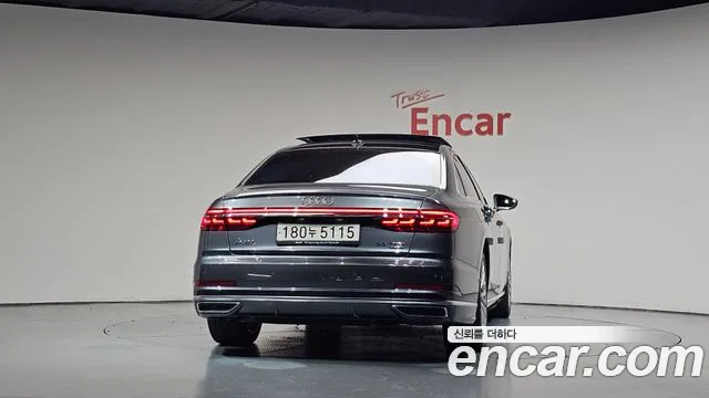 Audi A8 2019 thumb 3