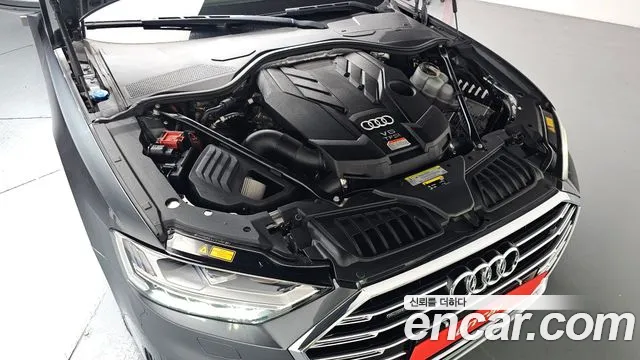 Audi A8 2019 thumb 5