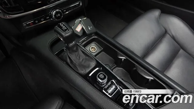 Volvo S90 2018 thumb 9