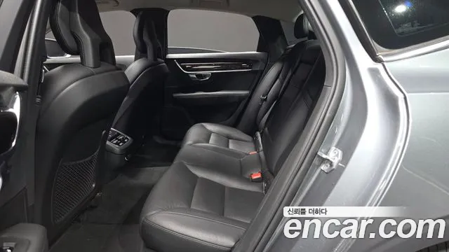 Volvo S90 2018 thumb 12