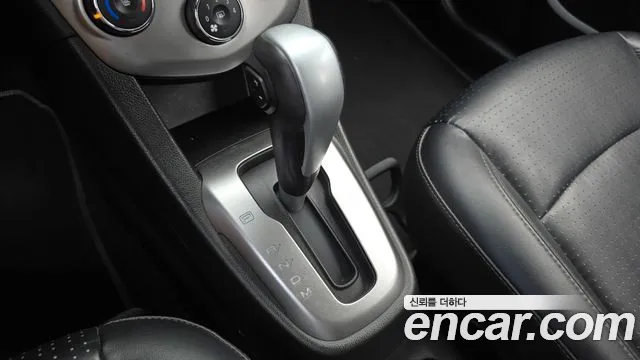 Chevrolet Aveo 2017 thumb 11