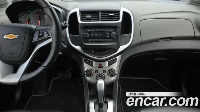 Chevrolet Aveo 2017 thumb 3