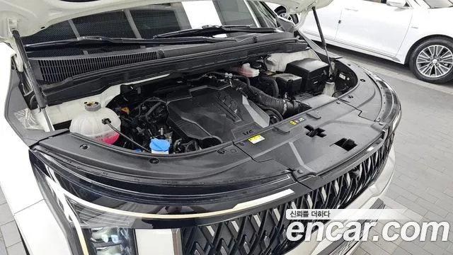Kia Carnival 2024 thumb 6