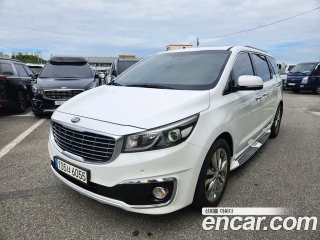Kia Carnival 2014 thumb 4