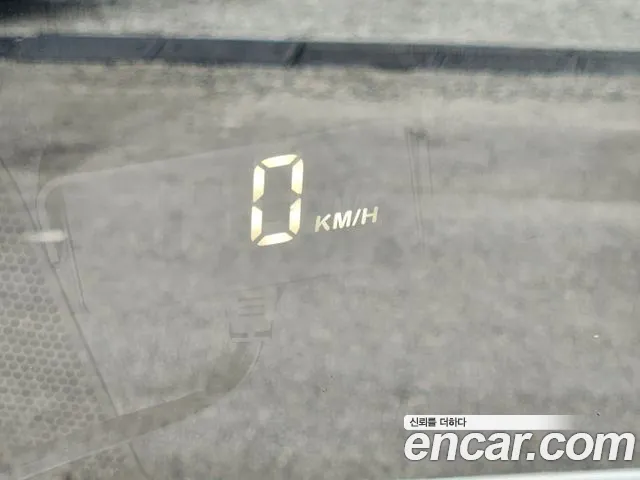Kia Carnival 2014 thumb 5