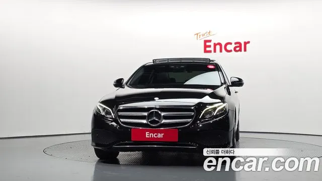 Mercedes-Benz E-Класс 2016 thumb 5