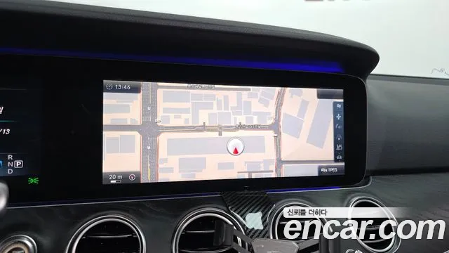 Mercedes-Benz E-Класс 2016 thumb 12