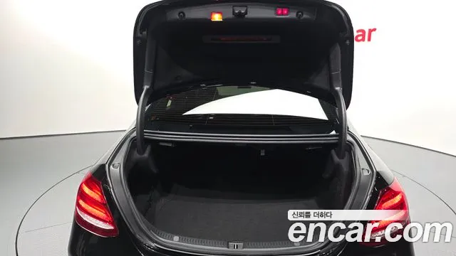 Mercedes-Benz E-Класс 2016 thumb 2