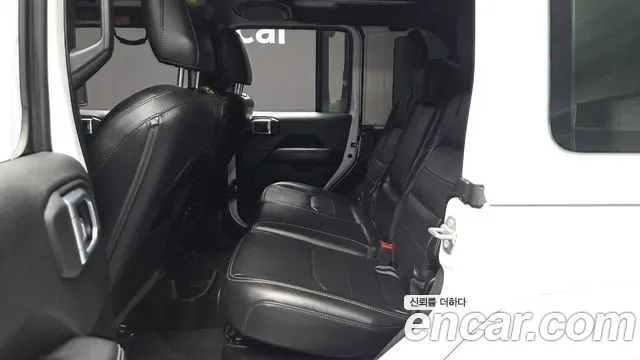 Jeep Wrangler 2021 thumb 11