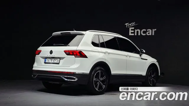 Volkswagen Tiguan 2021 thumb 2