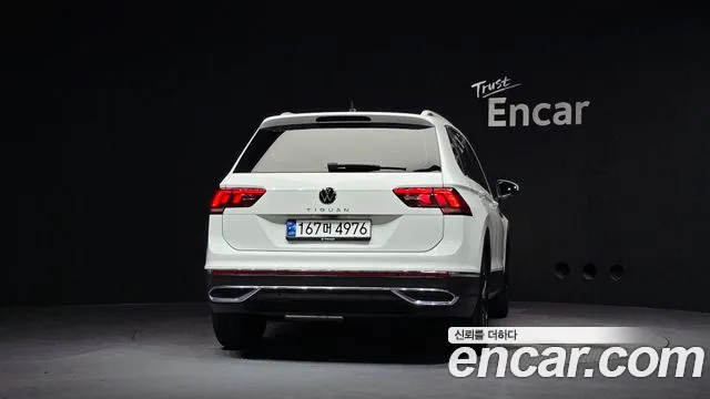 Volkswagen Tiguan 2021 thumb 4