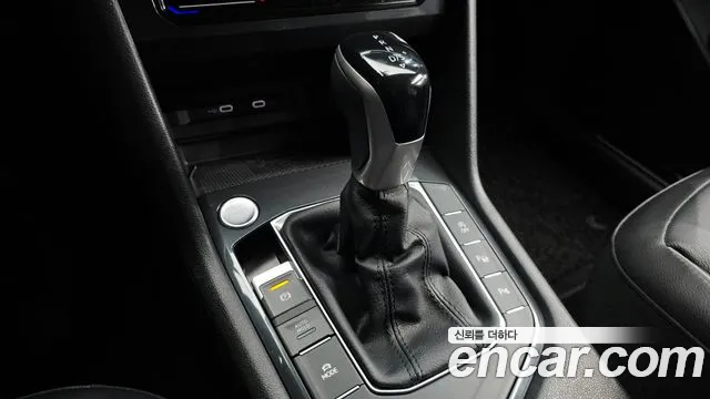 Volkswagen Tiguan 2021 thumb 9