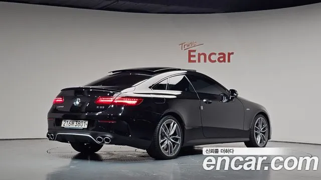 Mercedes-Benz E-Класс 2020 thumb 2