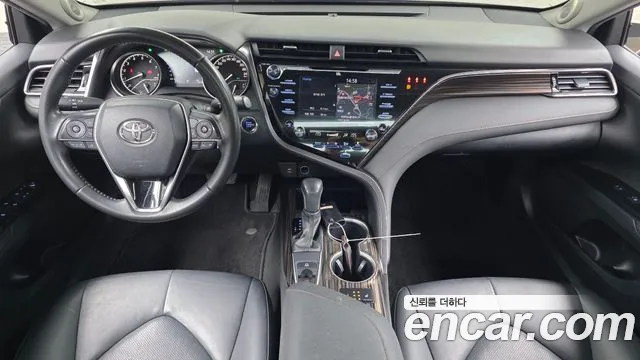 Toyota Camry 2019 thumb 6