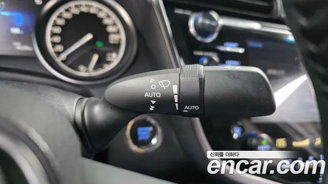 Toyota Camry 2019 thumb 12