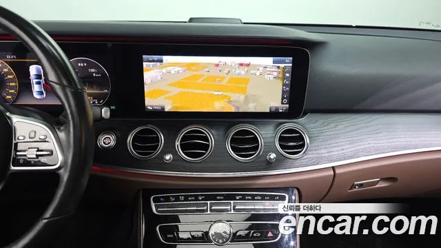 Mercedes-Benz E-Класс 2019 thumb 5