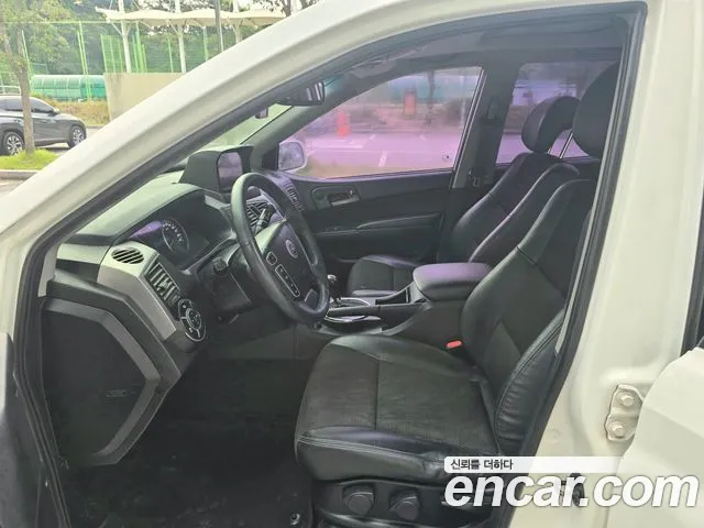 KG_Mobility_Ssangyong KORANDO 2013 thumb 4