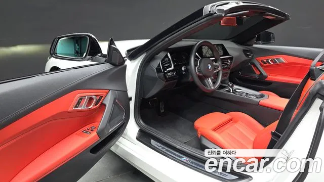 BMW Z4 2024 thumb 2