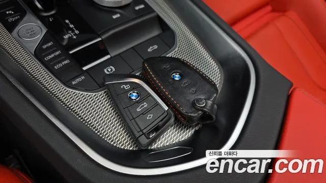 BMW Z4 2024 thumb 9