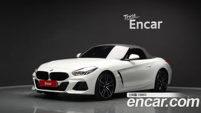 BMW Z4 2024 thumb 3