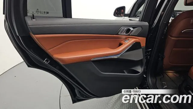 BMW X7 2025 thumb 5