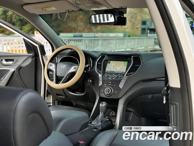 Hyundai Santa Fe 2014 thumb 5