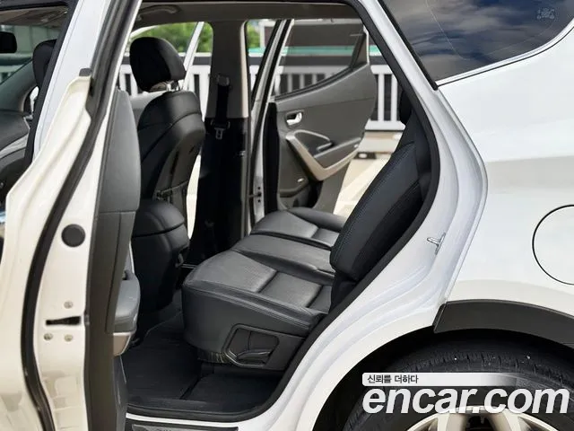 Hyundai Santa Fe 2014 thumb 11