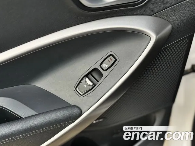 Hyundai Santa Fe 2014 thumb 2