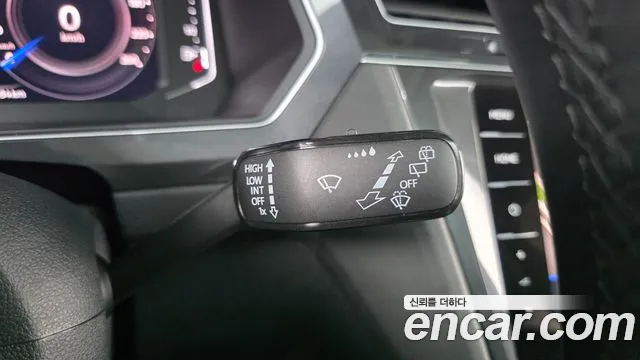 Volkswagen Tiguan 2023 thumb 11