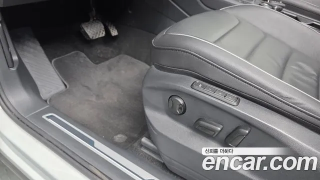 Volkswagen Tiguan 2023 thumb 7