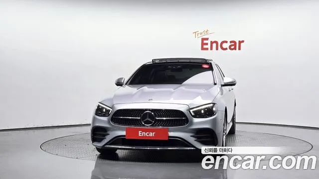 Mercedes-Benz E-Класс 2022 thumb 3