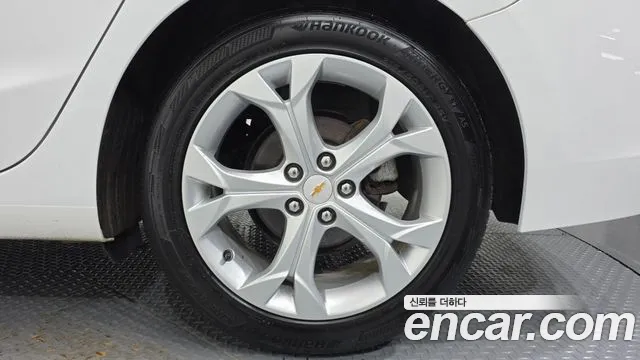 Chevrolet Cruze 2017 thumb 4