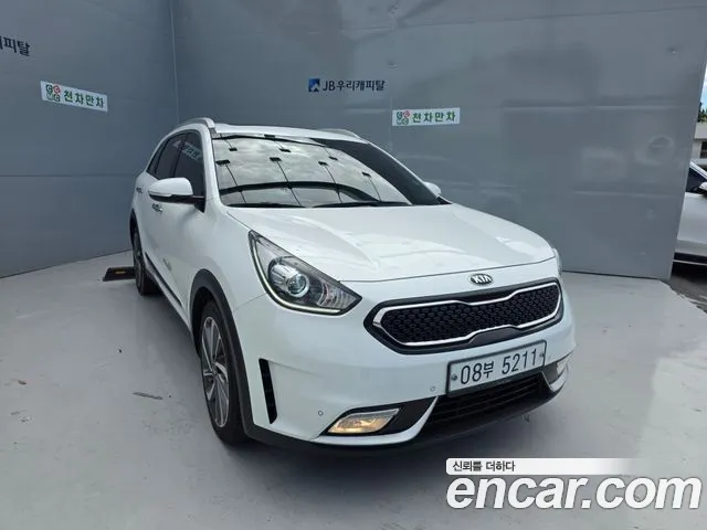 Kia Niro 2017 thumb 11