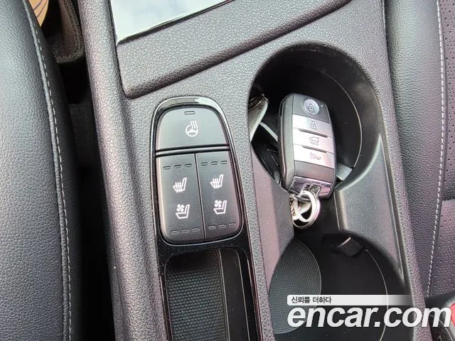 Kia Niro 2017 thumb 6