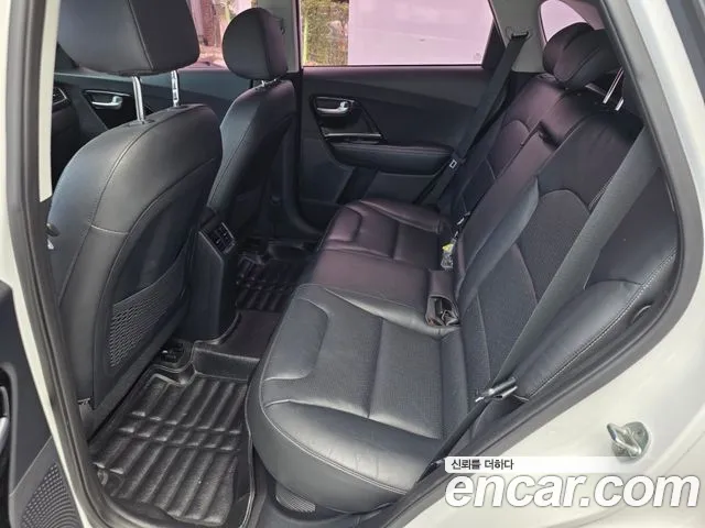 Kia Niro 2017 thumb 7