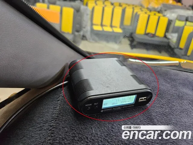 Hyundai Starex 2017 thumb 12
