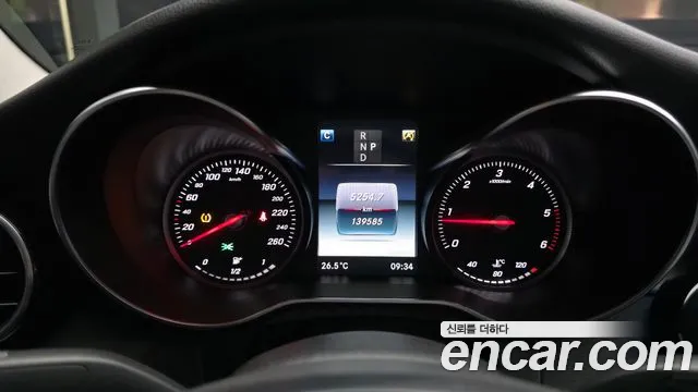 Mercedes-Benz C-Класс 2017 thumb 8