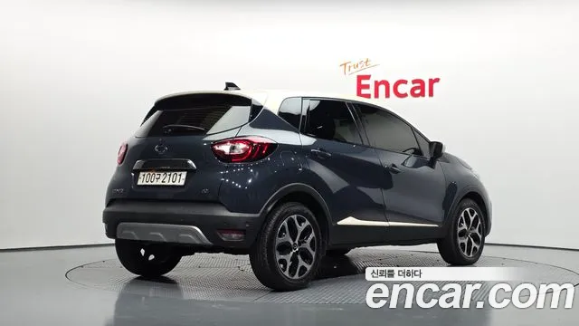 Renault Captur 2017 thumb 2