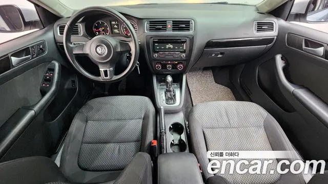 Volkswagen Jetta 2013 thumb 3
