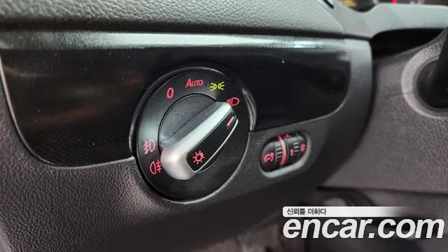 Volkswagen Jetta 2013 thumb 5