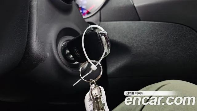 Hyundai Avante 2014 thumb 2