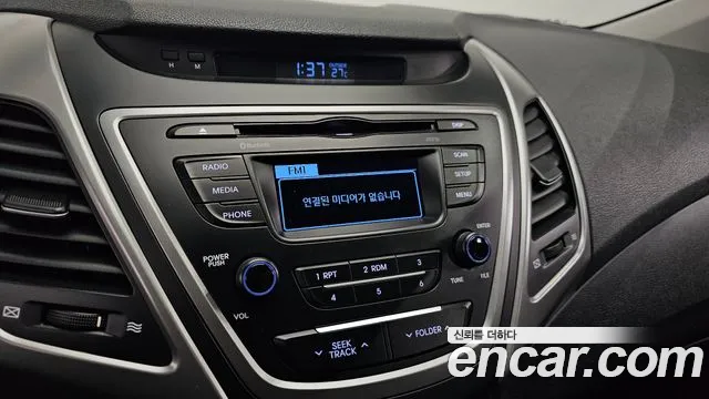 Hyundai Avante 2014 thumb 3