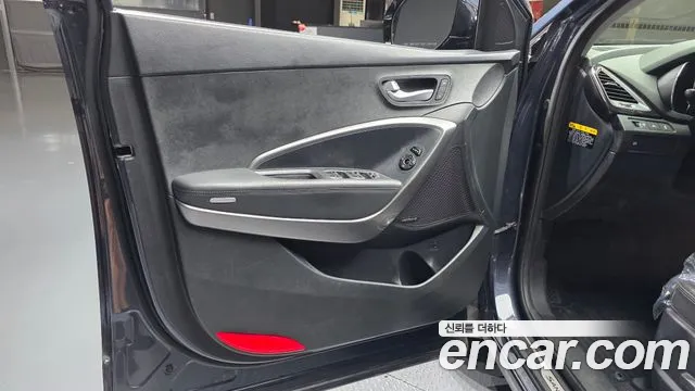 Hyundai Santa Fe 2014 thumb 10