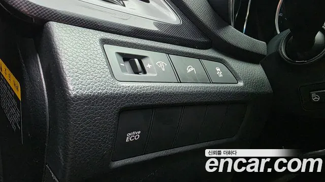 Hyundai Santa Fe 2014 thumb 8