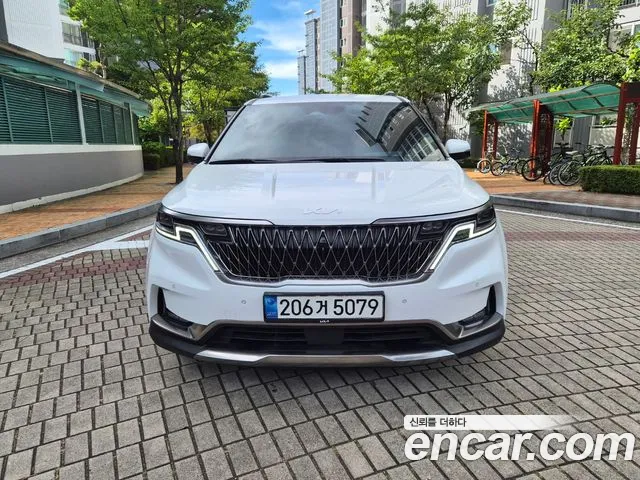 Kia Carnival 2023 thumb 12
