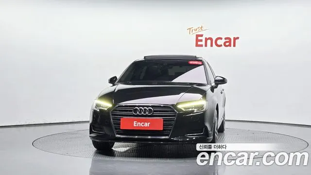 Audi A3 2020 thumb 2