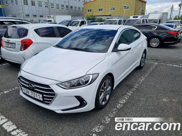 Hyundai Avante 2017 thumb 11