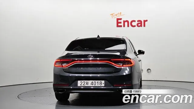 Hyundai Grandeur 2017 thumb 8