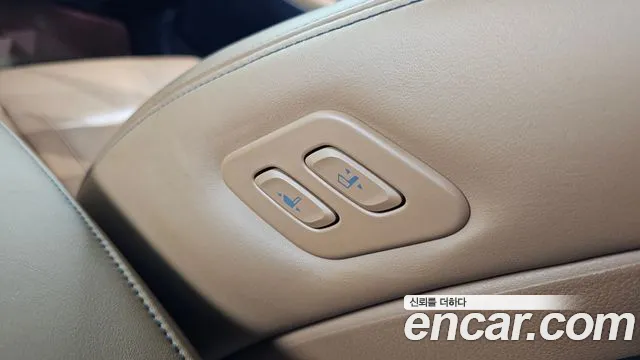 Hyundai Grandeur 2017 thumb 6
