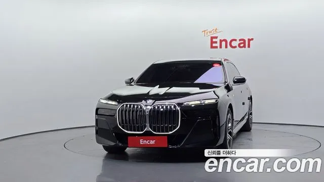 BMW 7 серии 2024 thumb 11